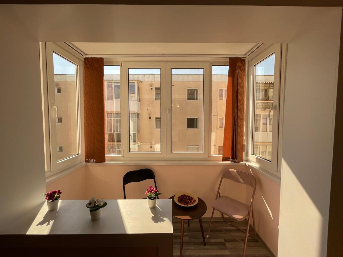 Soho Apartment Fagaras - 1 Bedroom & Extensible Couch Exterior foto